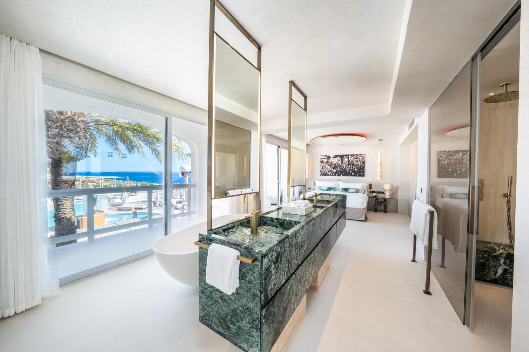 Destino Five Ibiza - 5-Star Grand Luxe Resort (Adults Only) Playa De Talamanca Esterno foto