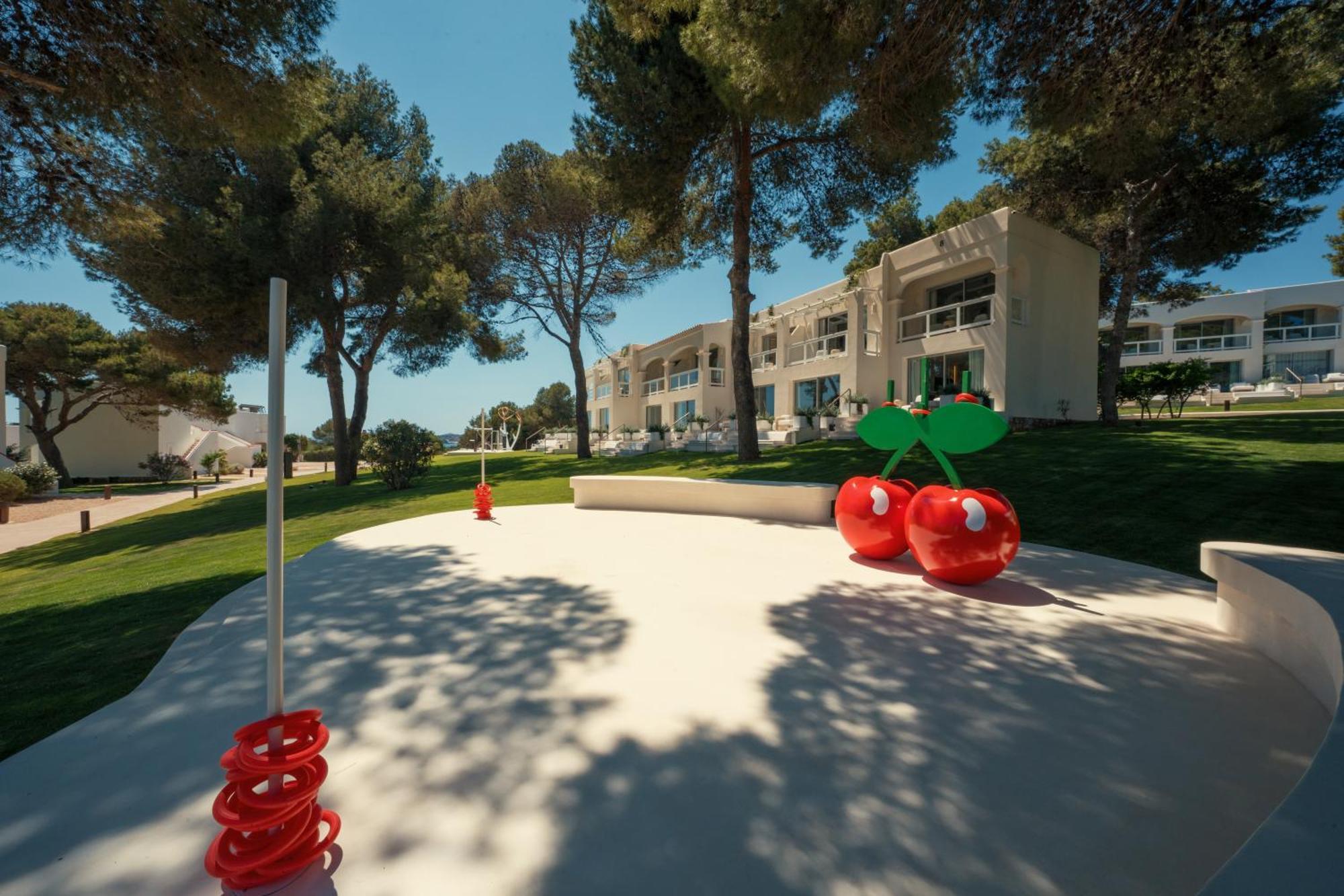 Destino Five Ibiza - 5-Star Grand Luxe Resort (Adults Only) Playa De Talamanca Esterno foto